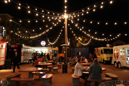 regulate food truck courts in austin